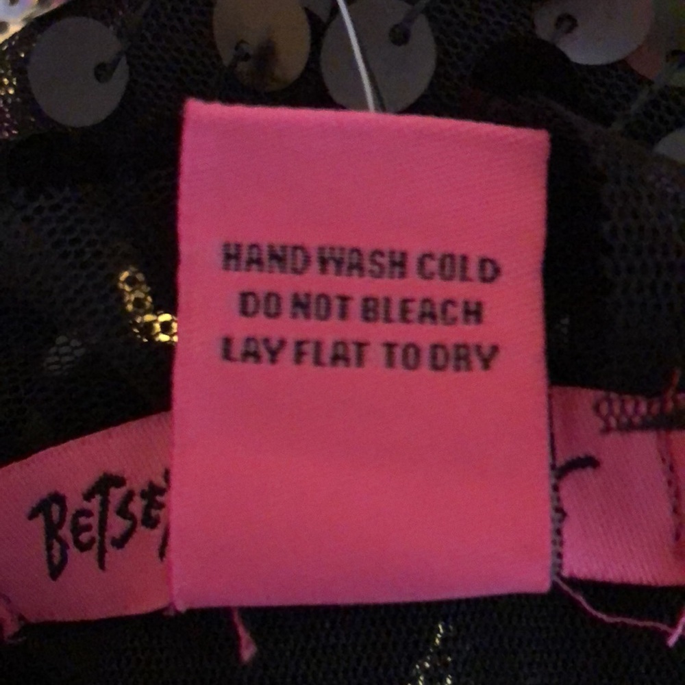NWTO Betsey Johnson Child’s Shaw - Picture 12 of 13